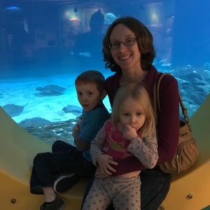 Meet your Posher, Pamela